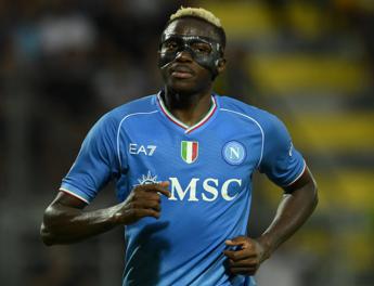 Osimhen, Napoli: “Mai voluto offendere il calciatore con i video”