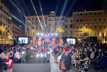 Piazza di Spagna si fa bella per ‘Fashion & Talents’