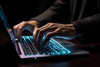 Roma, attacco hacker a siti Comune gestiti da Zètema