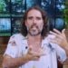 Russell Brand accusato di stupro e violenza sessuale, l’attore si difende – Video