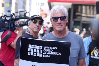 Sciopero Hollywood, accordo raggiunto tra sceneggiatori e Studios