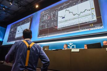 Titoli Stato, spread Btp-Bund apre a 195 punti