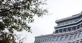 Torino, 13enne cardiopatica si salva con ‘sms’ a medico in ferie