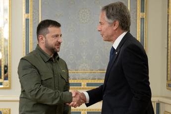 Ucraina, Usa inviano munizioni a uranio impoverito: “Spinta a controffensiva”