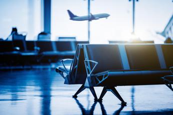 Amburgo, allarme aeroporto: minaccia di attacco su volo da Teheran