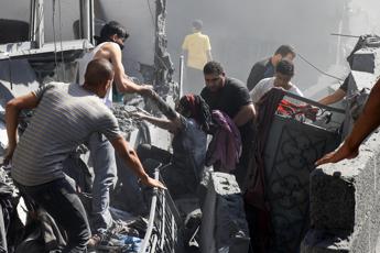 Gaza, raid Israele nel campo Shati: uccisa sorella leader Hamas