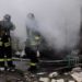 Guerra Ucraina, auto in fiamme: grave politico filo Putin