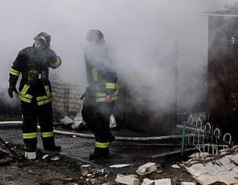 Guerra Ucraina, auto in fiamme: grave politico filo Putin