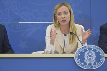 Manovra 2024, da taglio cuneo fiscale a bonus natalità: tutte le misure