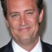 Morto Matthew Perry, il dolore dei fan e le lacrime dei colleghi