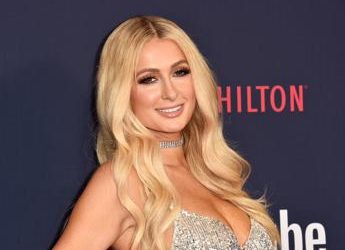 Paris Hilton, accordo di due anni con X per contenuti esclusivi