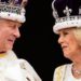 Quanto è difficile regnare… Carlo non piace. E Camilla?