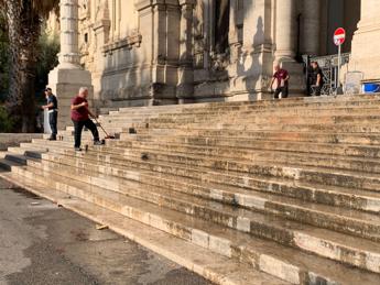 Roma, corteo ‘Fridays for Future’: imbrattate scale ministero Istruzione
