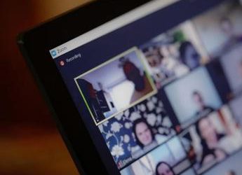 Zoom annuncia i suoi programmi office con intelligenza artificiale