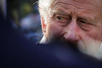 Il no di Harry al compleanno di Carlo? Un’invenzione della ragion di Stato