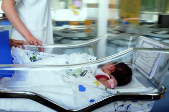 Indi Gregory, cos’è la rara malattia della piccola: diagnosi in utero ma nessuna cura