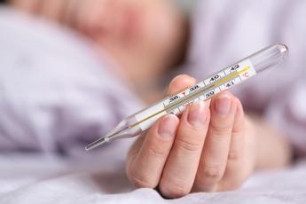 Influenza, ‘long flu’ colpisce anche i giovani: ecco i sintomi