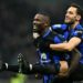 Inter-Frosinone 2-0, supergol di Dimarco e rigore di Calhanoglu: Inzaghi torna primo