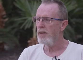 Israele, Emily è viva: è un ostaggio. Il padre: “Scioccato, non felice”