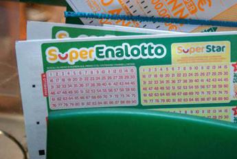 Superenalotto, la combinazione vincente di oggi 11 novembre 2023