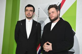 Telefonata fake a Giorgia Meloni, da Kissinger a Elton John: ecco le altre vittime dei comici russi