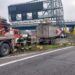 Incidente nel milanese, tir perde controllo su A4: un morto