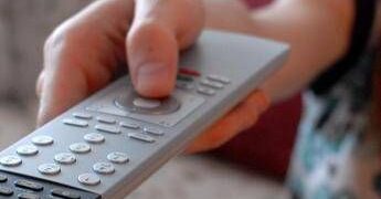 Ascolti tv, 3 aprile: Rito della via Crucis su Rai 1 vince prime time con 20,6% di share