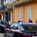 Bimba di 5 anni cade dal secondo piano a Caivano, è grave