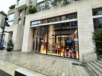 Chiara Ferragni, vuoto negozio Milano in primo giorno saldi