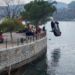 Como, auto nel lago: Morgan Algeri e Tiziana Tozzo hanno provato a salvarsi in ogni modo