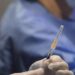Covid, Codacons: “Vinta causa per danno da vaccino AstraZeneca”