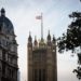 Fuga da Westminster: “Il palazzo del Parlamento è freddo e cade a pezzi”