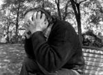 Giornata prevenzione suicidi, in Italia 300 al mese con trend in crescita