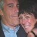 Rapporti con Trump, ‘libro nero’ clienti e ombre su suicidio Epstein: la verità di Ghislaine Maxwell