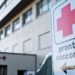 Milano, 16enne accoltellato in una scuola di Pieve Emanuele: grave