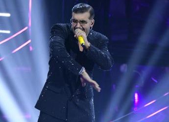 Sanremo 2024, Geolier guida la classifica Top 5 della seconda serata