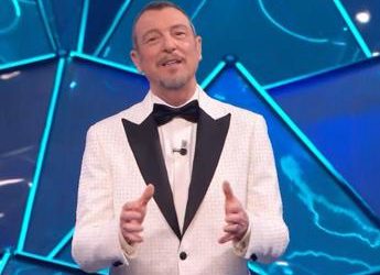 Sanremo 2024, prima serata al via: Amadeus, Mengoni e show con i 30 cantanti