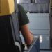 Piloti si addormentano per quasi mezz’ora, volo va fuori rotta: dramma sfiorato per 153 passeggeri