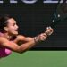 Sabalenka torna in campo dopo morte ex fidanzato e batte Badosa