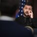 Ucraina, Zelensky e il piano di Putin: “Dateci armi o guerra presto in Europa”