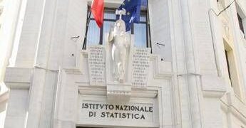 Dfp, l’Istat risponde dopo le polemiche: “Nostro ruolo autonomo e indipendente, segue regole Ue”