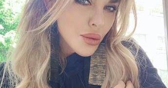 Famiglia nel bosco, Parietti: ”Servizi sociali si occupino di bambini maltrattati”