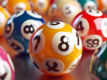 Superenalotto, centrato ‘5+’ da quasi 600mila euro: la combinazione di oggi 23 aprile