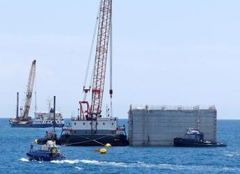 Genova, Fincosit ha completato con successo la posa del primo cassone della Diga Foranea