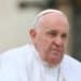 Giubileo, l’appello del Papa: “Amnistia ai detenuti, abolire la pena di morte”