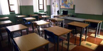 Maltempo, scuole chiuse e allerta meteo arancione e gialla per temporali mercoledì 21 ottobre: l’elenco