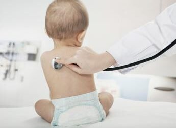 Pertosse, allerta pediatri per epidemia: 3 morti da gennaio e +800% ricoveri