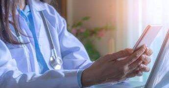 Sanità, appello medici: “Rivedere le norme che regolano i rapporti Ssn-università”