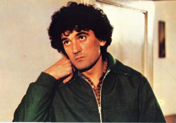 30 anni senza Massimo Troisi, il ‘Pulcinella senza maschera’ moriva il 4 giugno 1994 – Foto