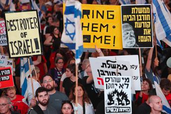 Gaza, Israele libera quattro ostaggi: messi in salvo in due raid